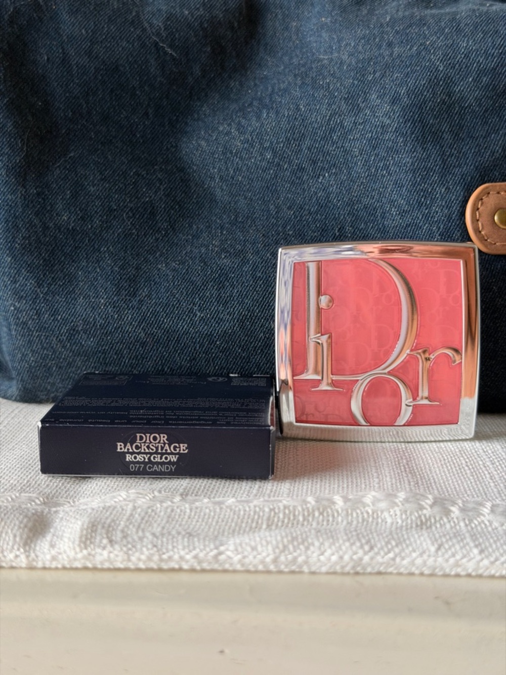 Dior Rosy Glow Pressed Blush — Pink - Picture 3 of 5